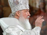 Патриарх Кирилл подарил на Пасху больным детям космический тренажер