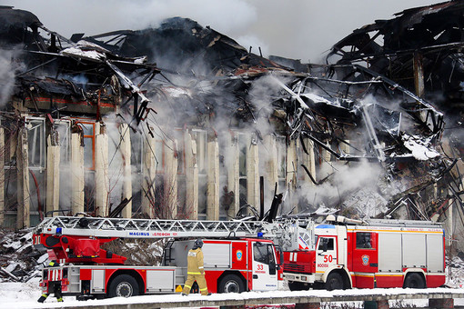 Во время тушения пожара в здании библиотеки академического Института научной информации по общественным наукам