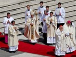 Папа Римский провозгласил святыми двух христианских подвижников из Польши и Швеции